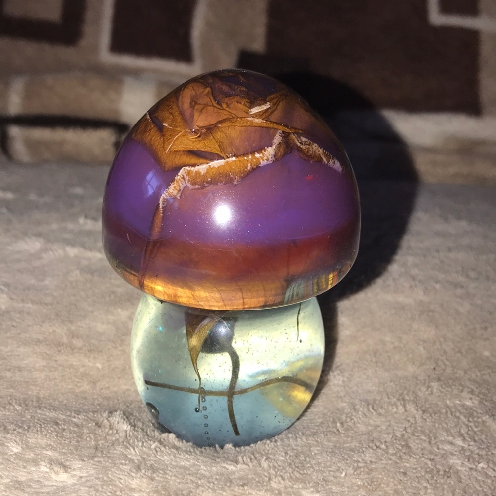 Epoxy resin mushroom 🍄 with rose and other flowers decor By Me